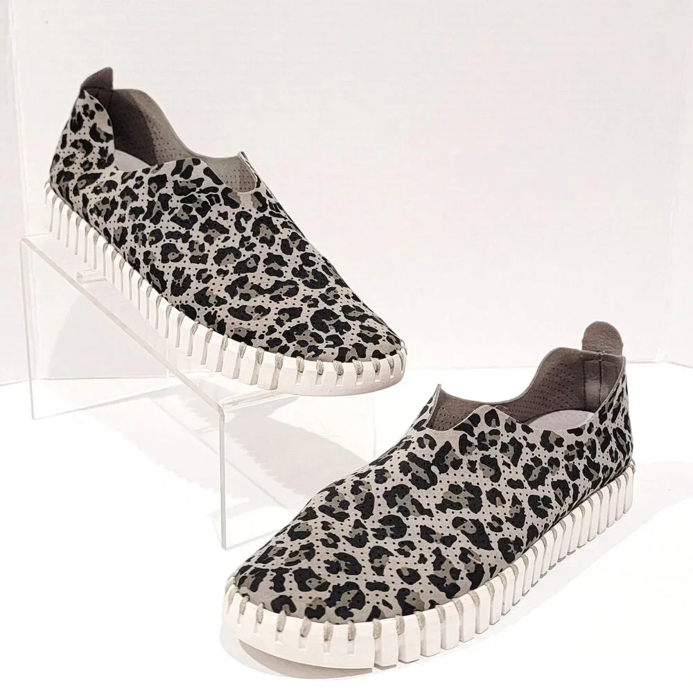 Ilse Jacobsen HORNBAEK Tulip Flats Size 41 Womens 11 Gray Leopard Loafers Shoes